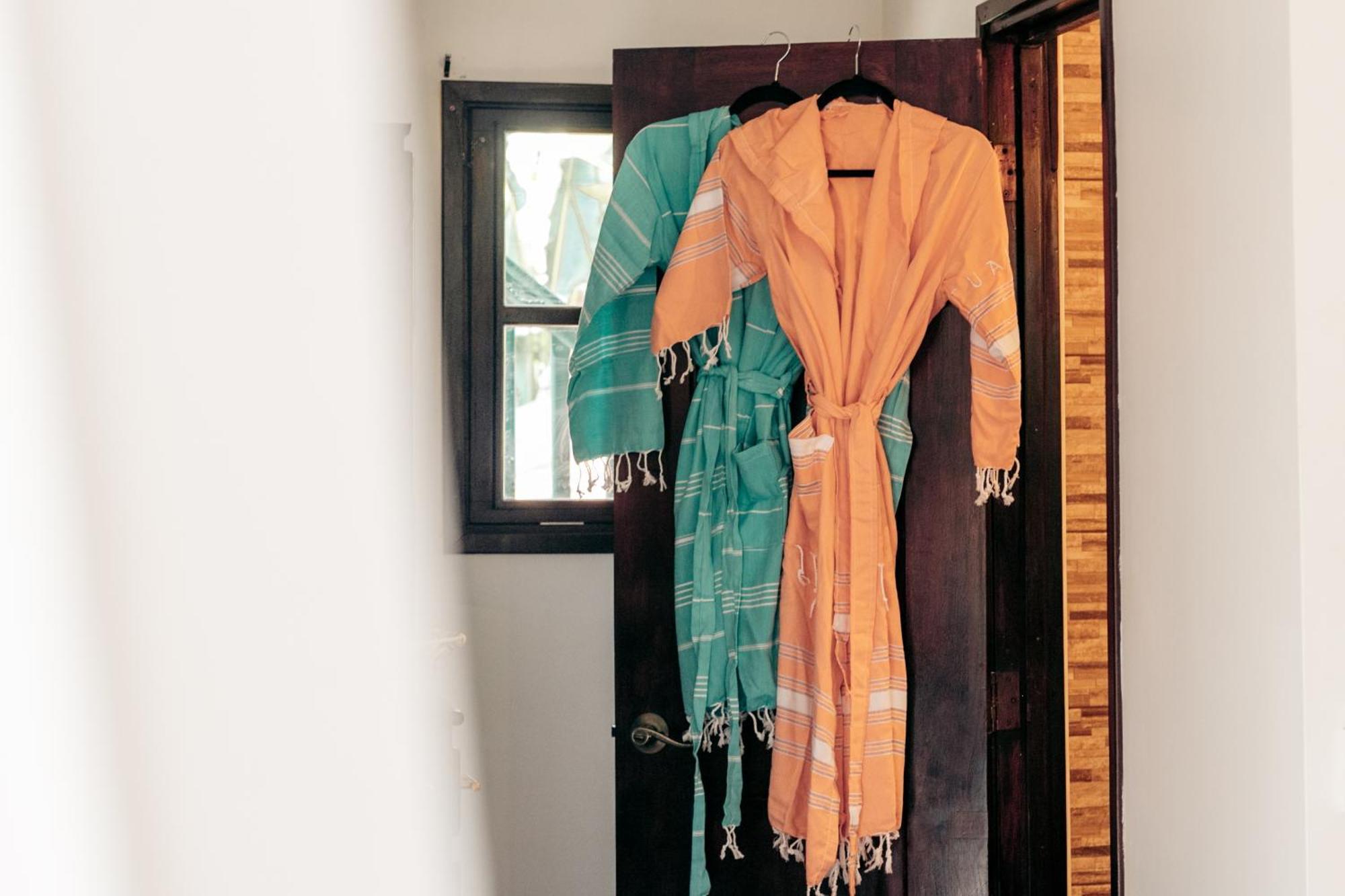 Casa De Mono Bocas Bed & Breakfast Big Creek Стая снимка