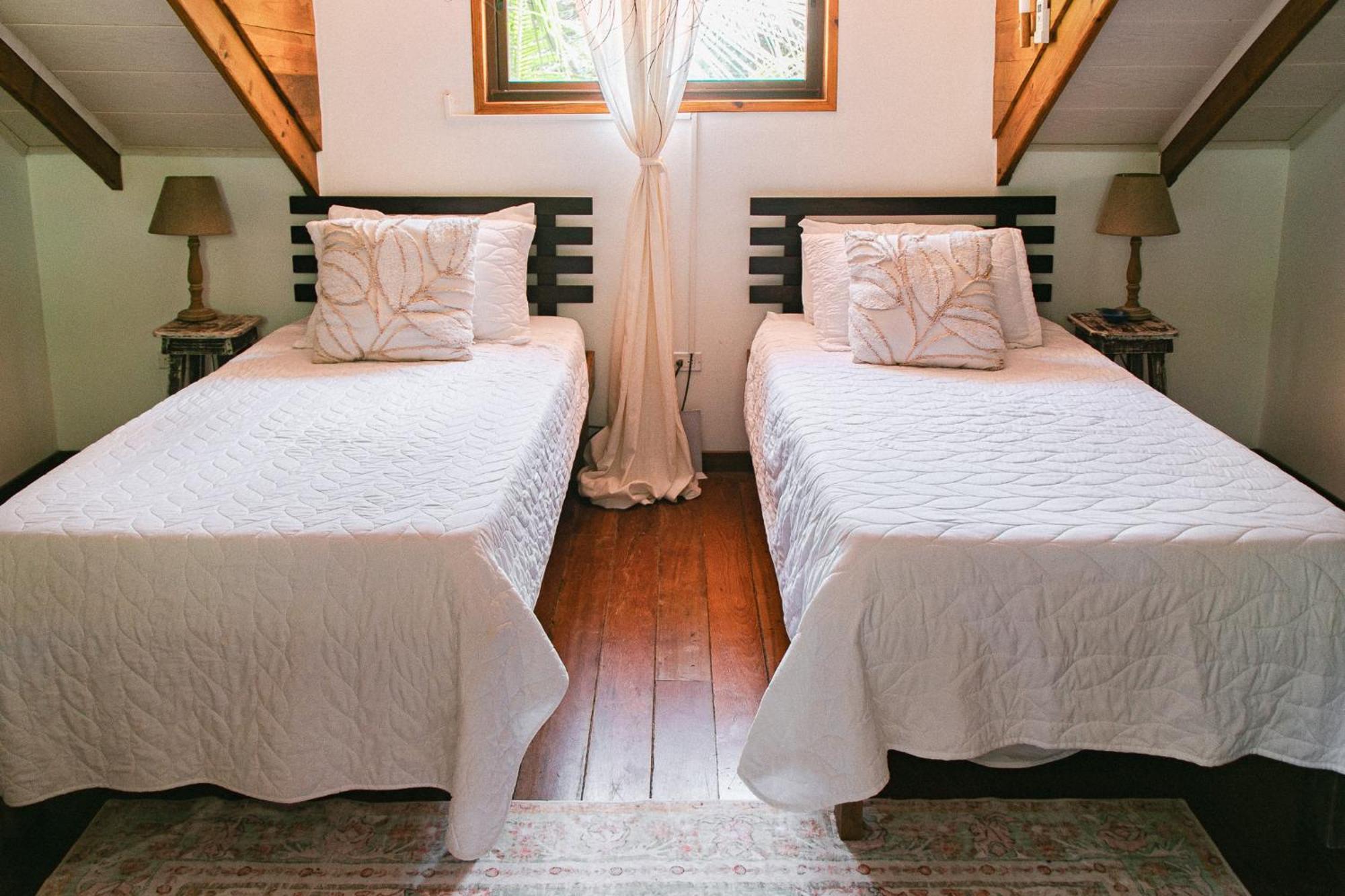 Casa De Mono Bocas Bed & Breakfast Big Creek Екстериор снимка